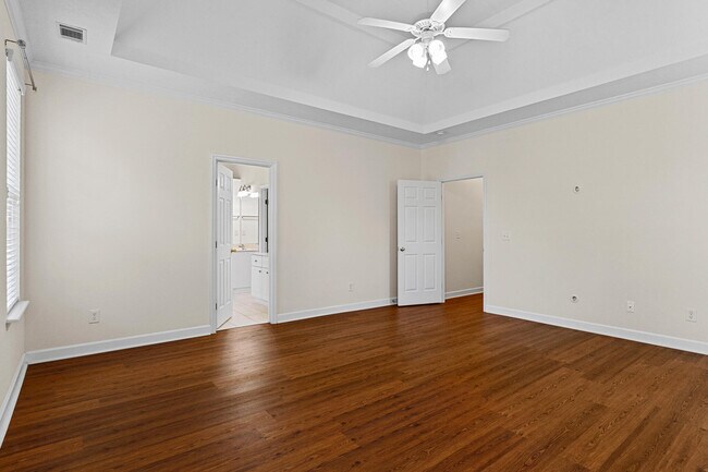 Building Photo - 619 Archard Dr