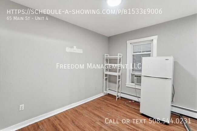 Building Photo - 65 Main St