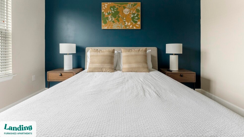 Building Photo - 195 N Creek Dr