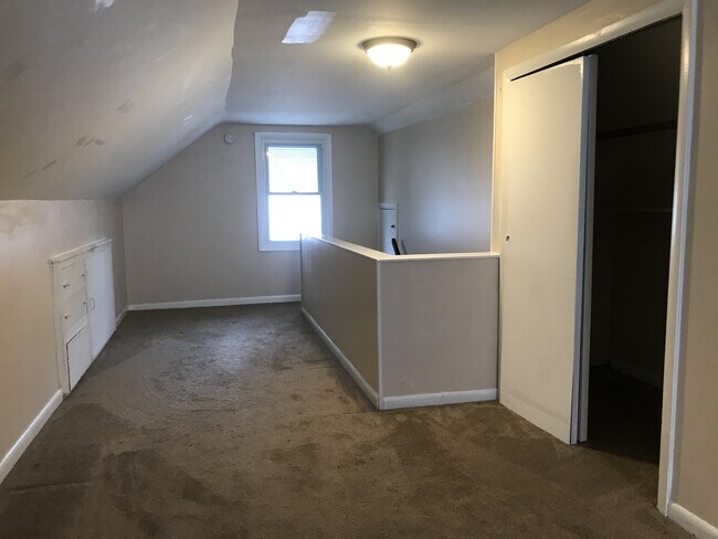 Building Photo - CALL TODAY TO RENT YOUR HOME SWEET HOME !!!