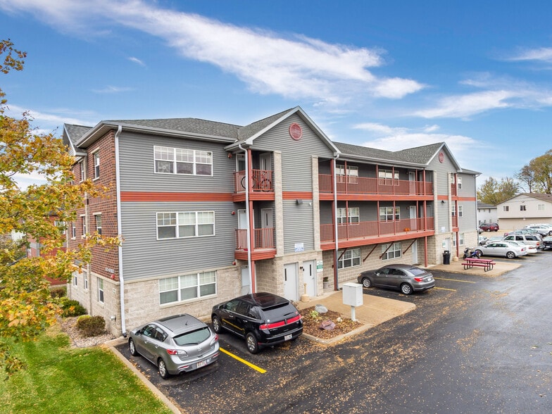 Building Photo - 1125-1135 State Street