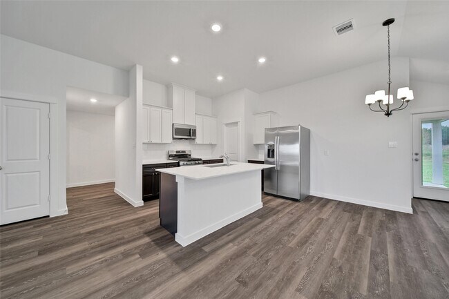 Building Photo - 141 County Rd 5102B