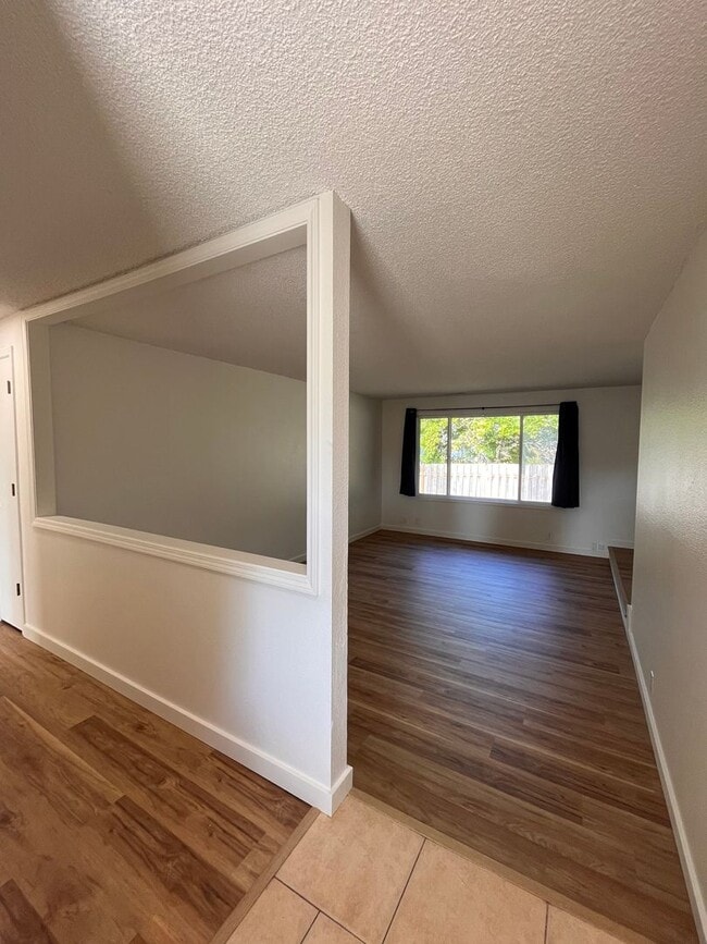 Building Photo - Snag This Rare Gem! 3 Bed, 2 Bath Ranch on a Large Lot
