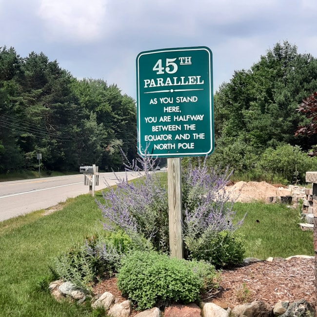 Building Photo - 293 Sumac Ln