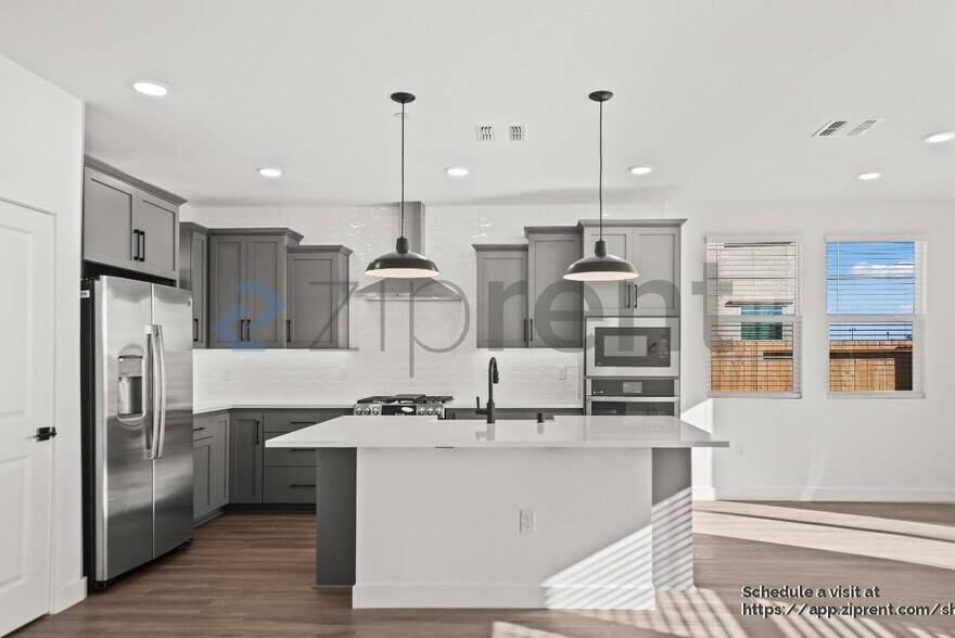 Building Photo - 412 Gold Coast Rd