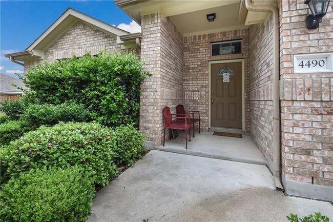 Building Photo - 4490 Heritage Well Ln
