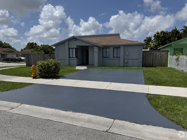 Building Photo - 12237 SW 193rd St