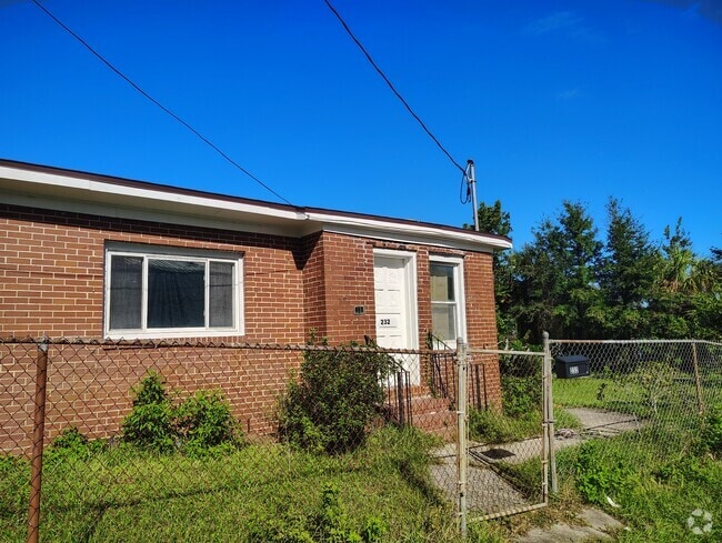 2bedroom, 1 bath; extra storage off of kitchen; - 232 Claude St