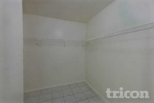 Building Photo - 3521 Kirby Creek Dr