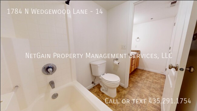 Building Photo - 1784 N Wedgewood Ln