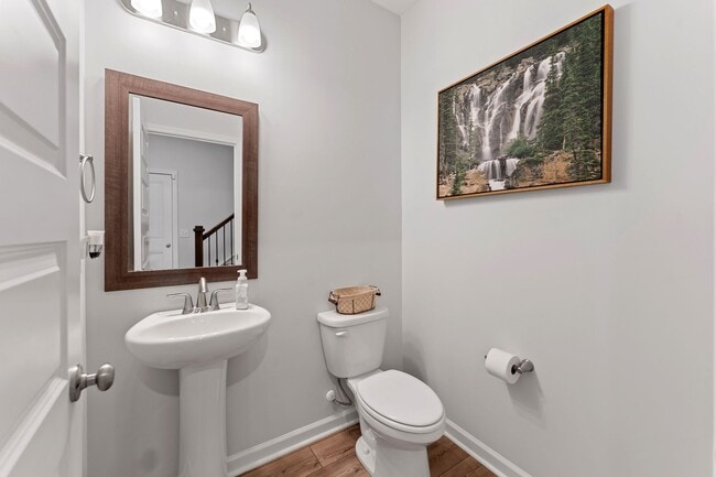 Building Photo - 505 S Oak Crst Dr