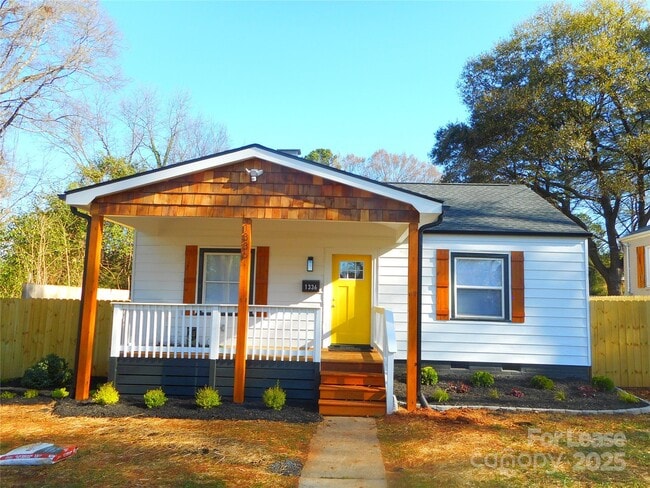 Primary Photo - 1336 Bethel Rd