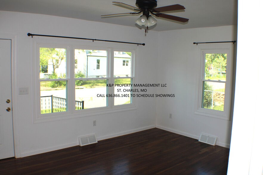 Building Photo - 404 Tecumseh St