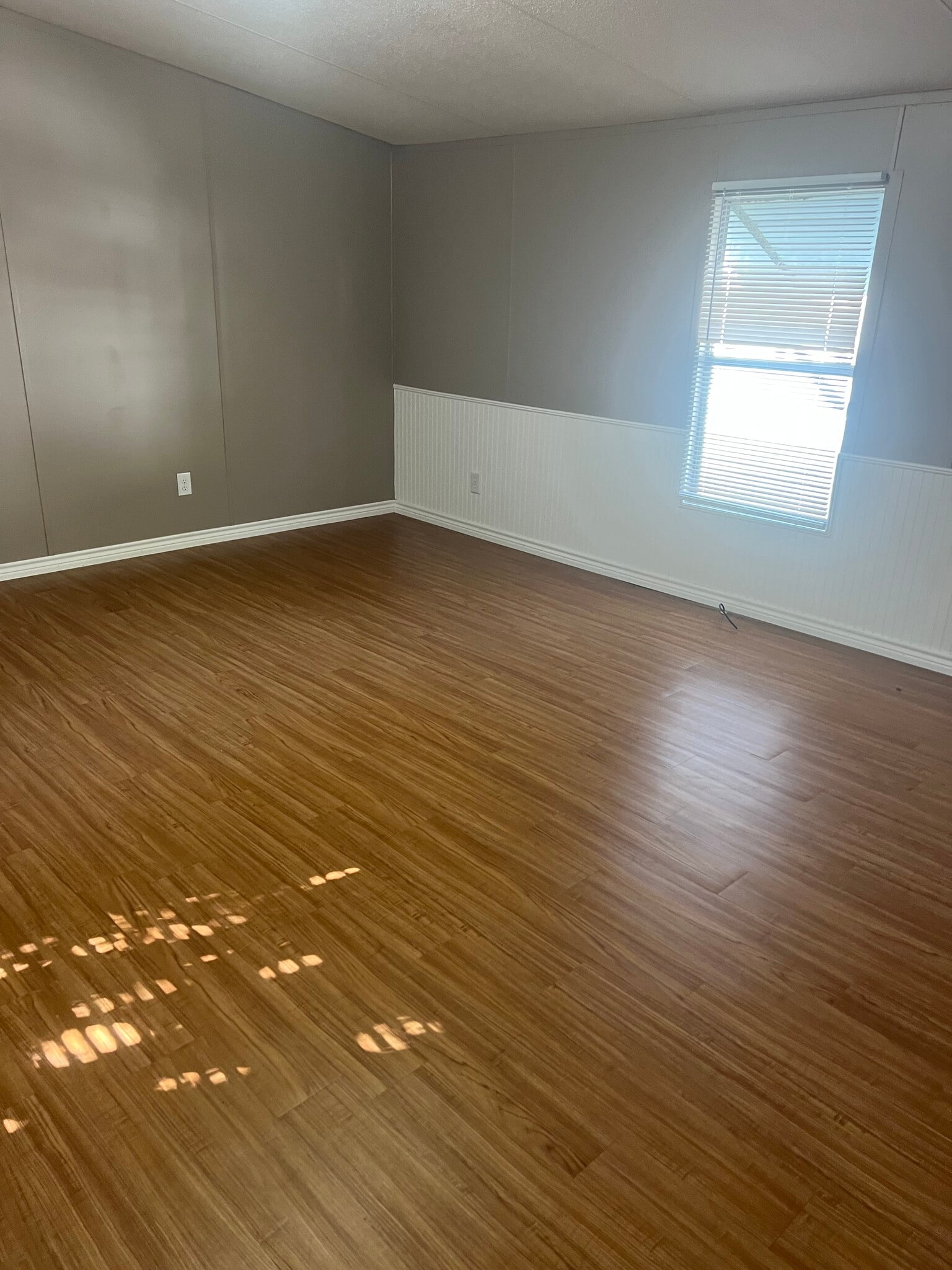 Building Photo - 300 Murls Lake Rd