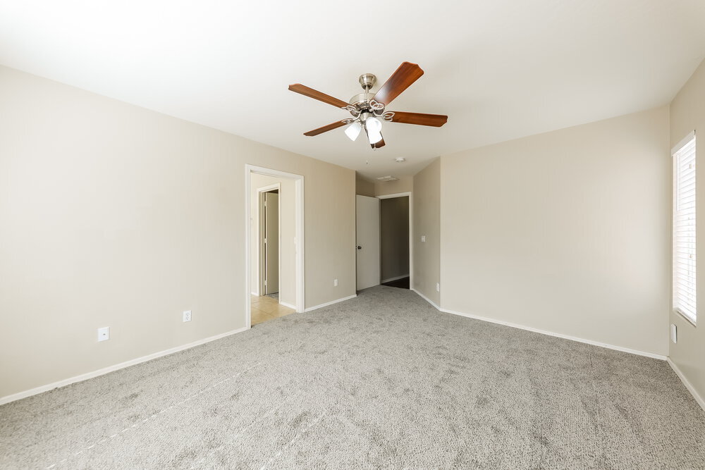 Building Photo - 14601 N 154th Ave