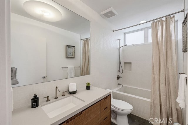 Building Photo - 27 Driftwood St