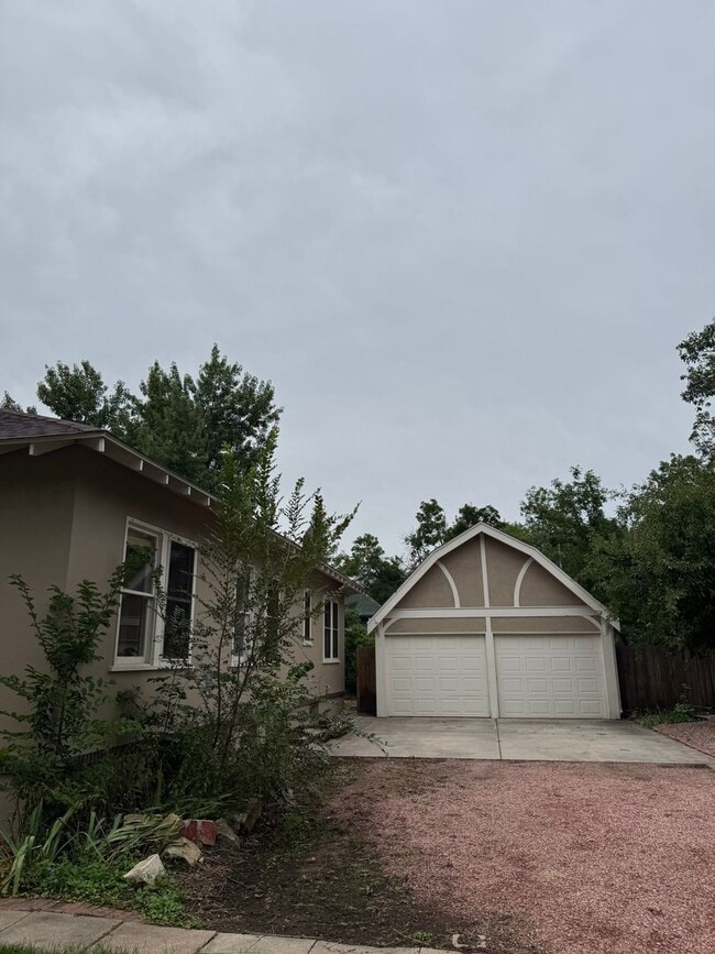 Building Photo - Nice single family home in the "OLD NORTH ...