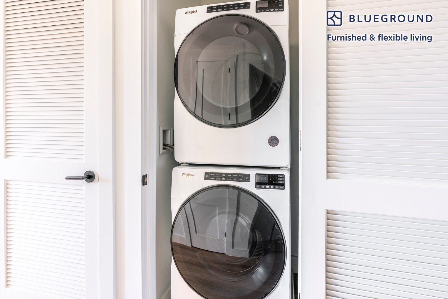 Building Photo - 716 L St SE