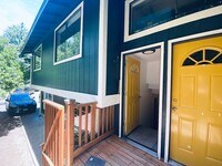 Building Photo - 3 bedroom - Stanwood Duplex