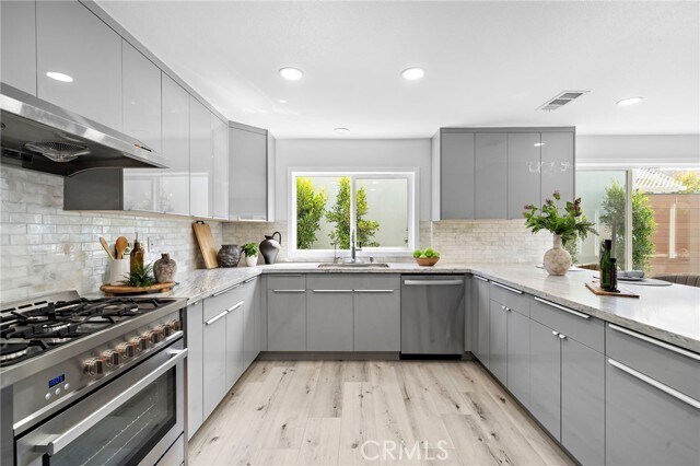 Building Photo - 39 Cape Cod