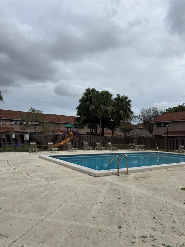 Building Photo - 9023 SW 113th Pl Cir W