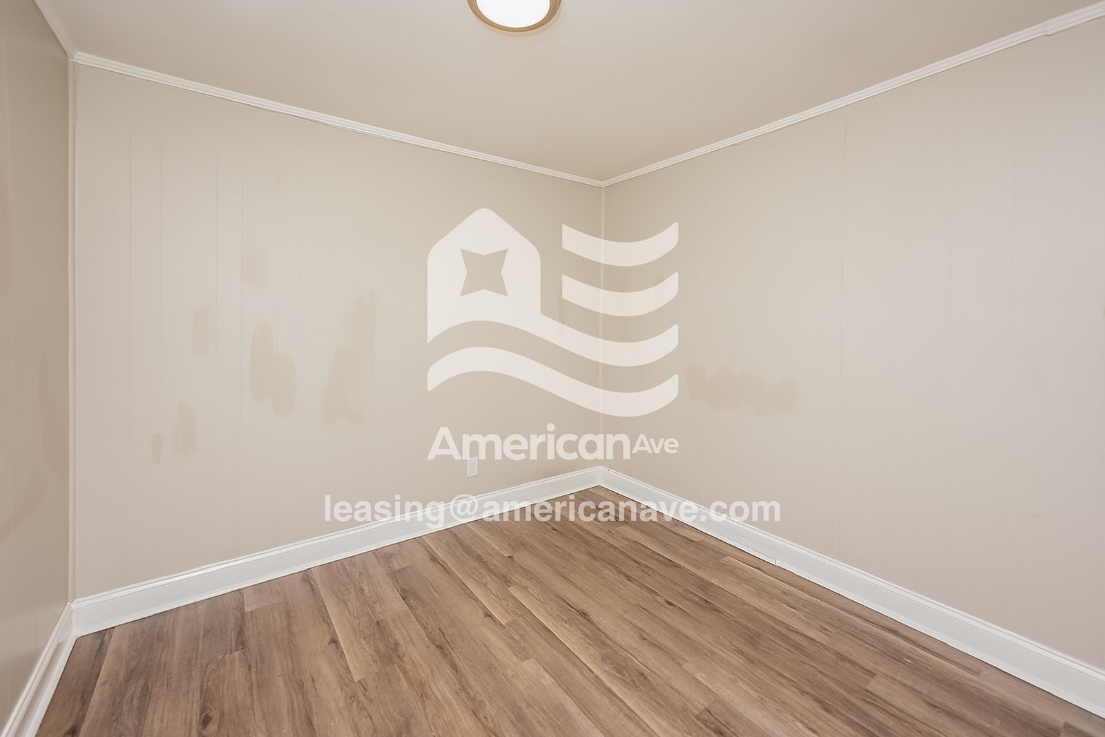 Building Photo - 1134 Lovely Ln