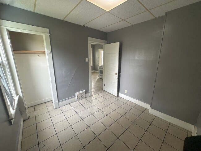 Building Photo - 4646 N 29th St