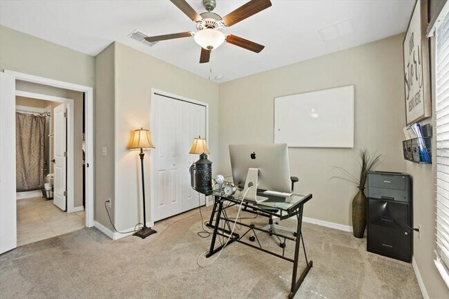 Building Photo - 5517 Appleton Shore Dr