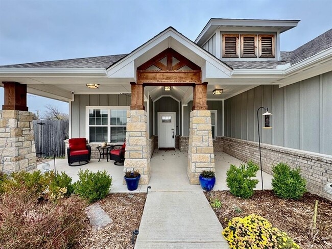 Building Photo - 8501 NW 109th Terrace