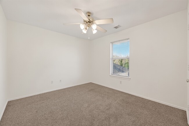 Building Photo - 2883 Lost Cove Ct