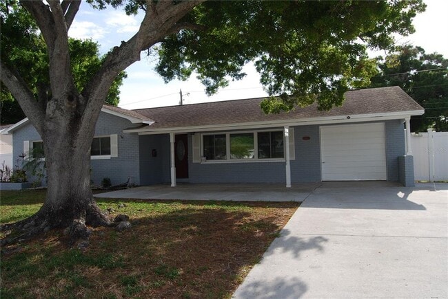 Building Photo - 2851 67th St N