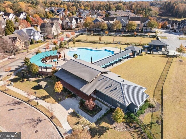 Building Photo - 1961 James Red Moore Blvd