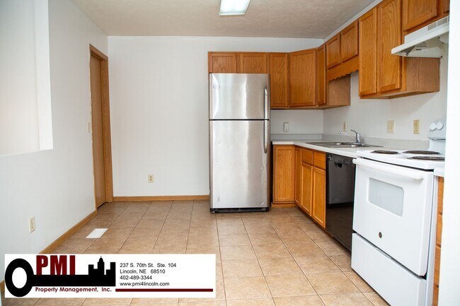 Building Photo - 1748 N 27th St