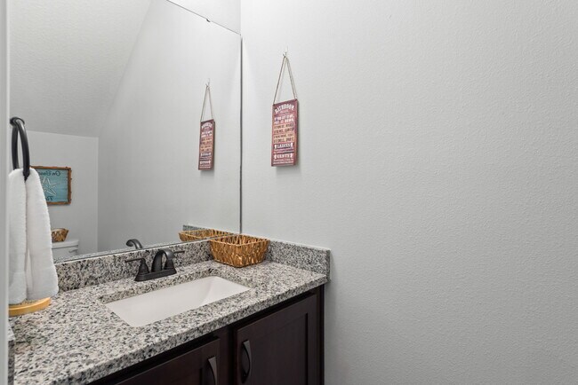 Building Photo - 1712 Sound Haven Ct