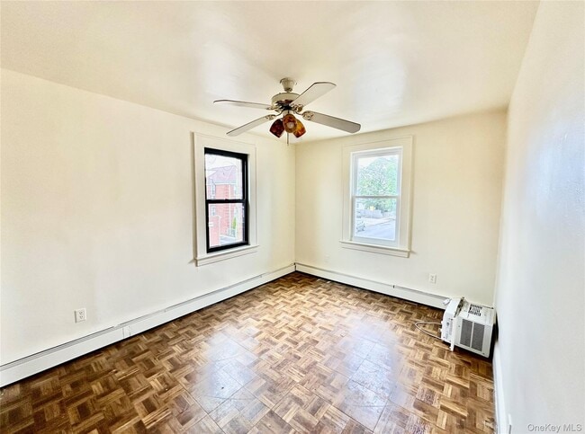 Building Photo - 918 Hempstead Turnpike