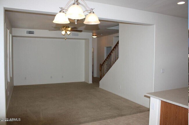 Building Photo - 1927 W Fruit Tree Ln