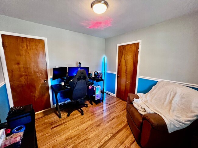 Building Photo - Charming 3 bedroom located in the heart of Chesapeake