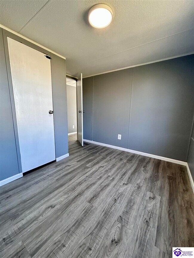 Building Photo - 55 Rhonda Ct