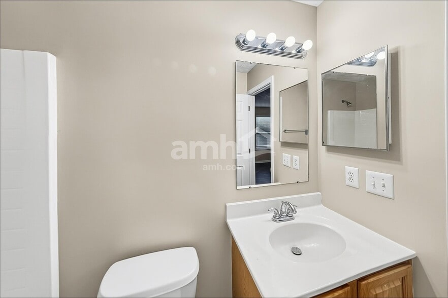 Building Photo - 2159 Clay Stone Pl