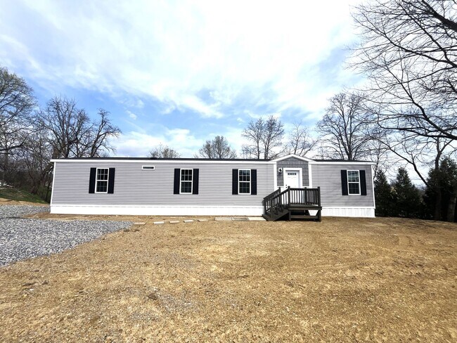 Building Photo - NEW!!!! Mobile home featuring 2 bedrooms and 1 bathroom.