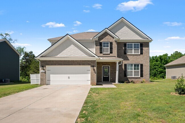 Primary Photo - 1011 Alta Vis Ln