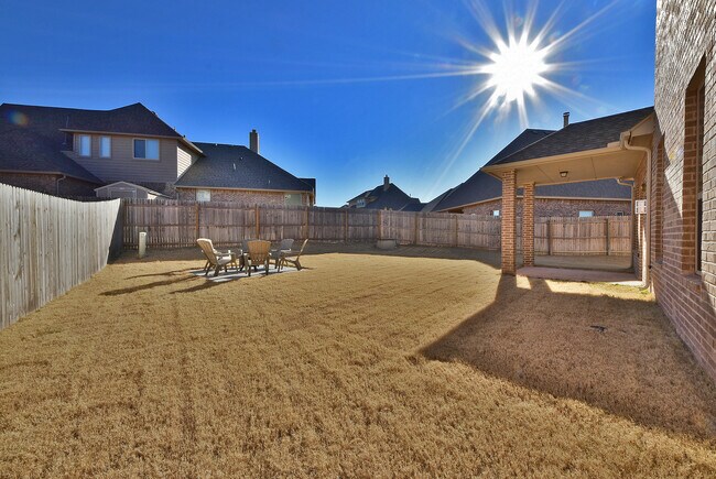 Building Photo - 16100 Fair Winds Way