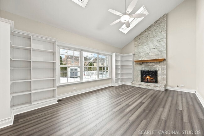 Building Photo - 1N106 Papworth St