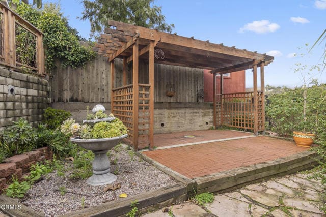 Building Photo - 744 Onarga Ave