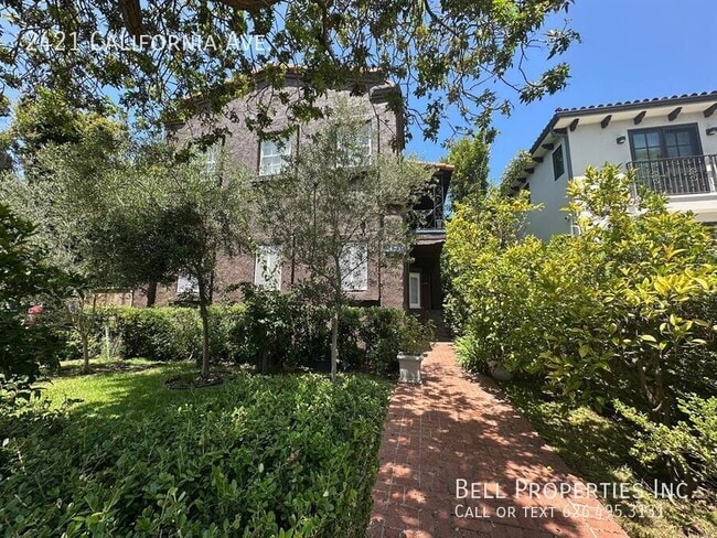 Building Photo - 2421 California Ave