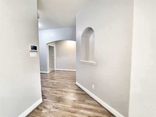 Building Photo - 2316 Vineyard Terrace Ln