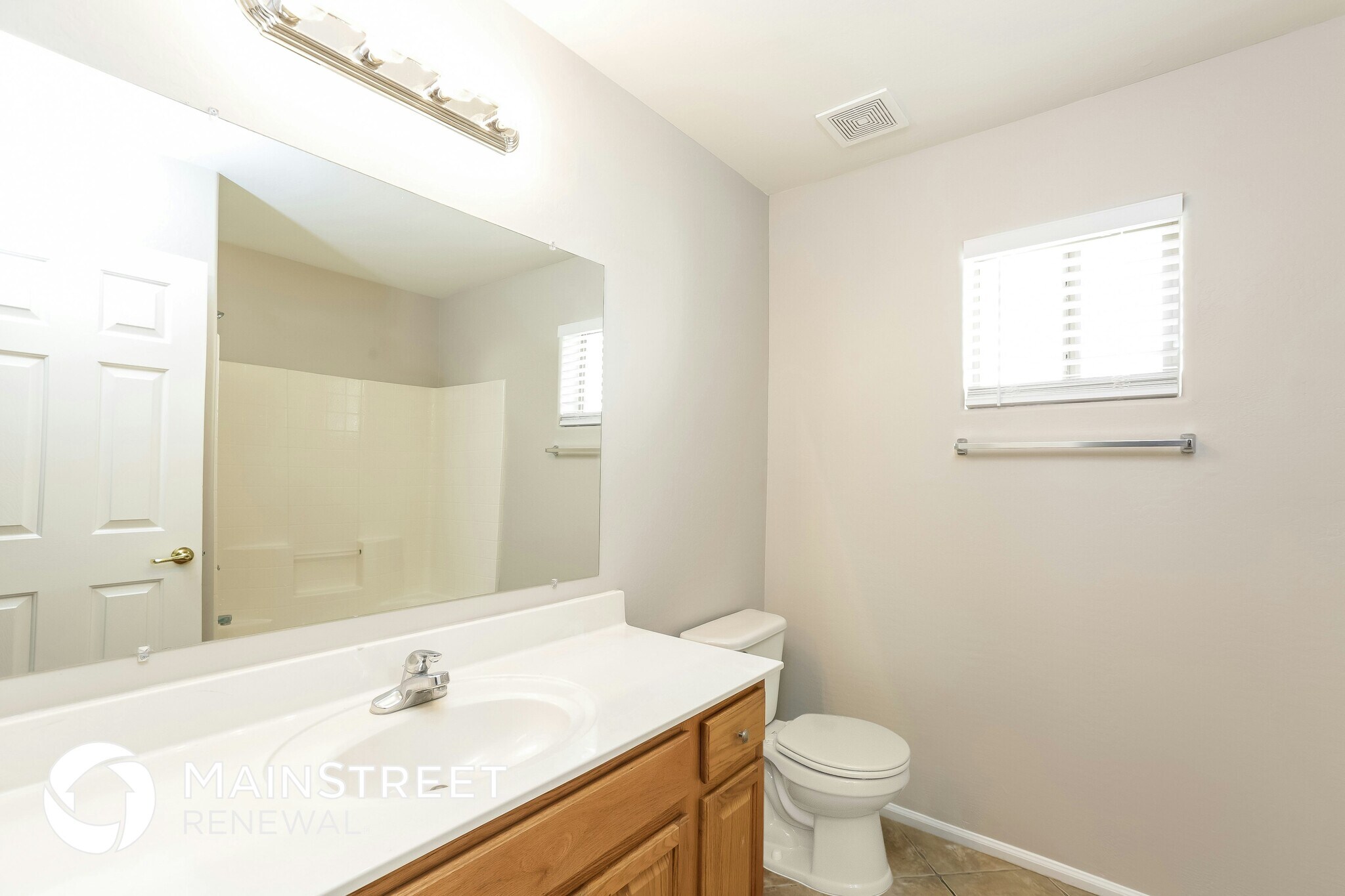 Building Photo - 12409 W Apache St