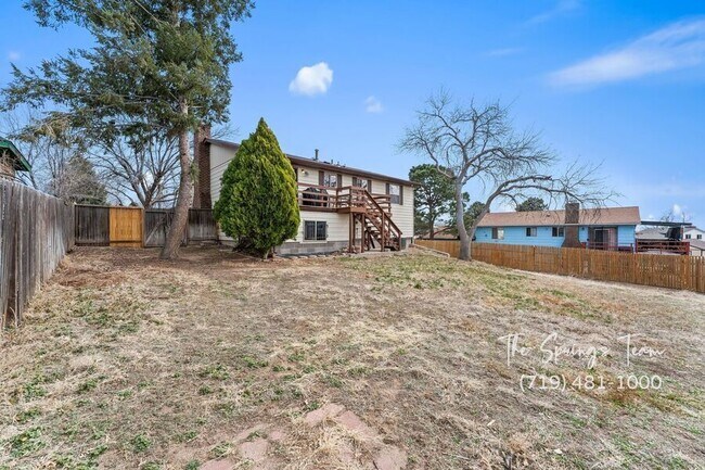 Building Photo - 1730 Hathaway Dr