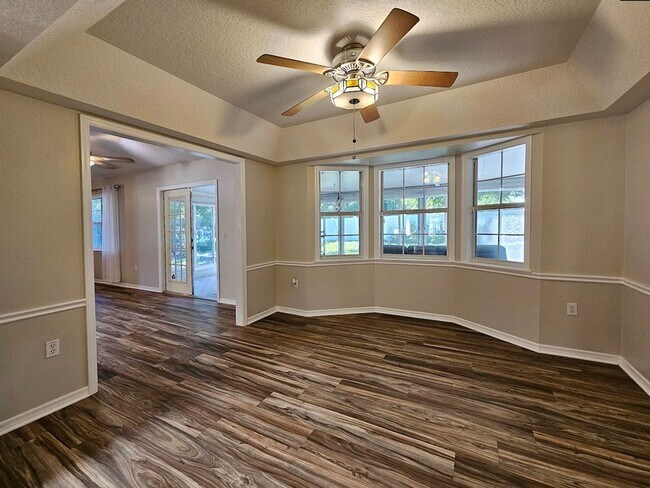 Building Photo - Charming 2 Bed, 2 Bath Home for Rent in Spring Hill (34609) – Spacious, Bright, and Perfectly Loc...