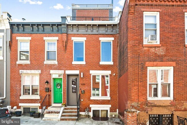 Building Photo - 3016 Baltz St